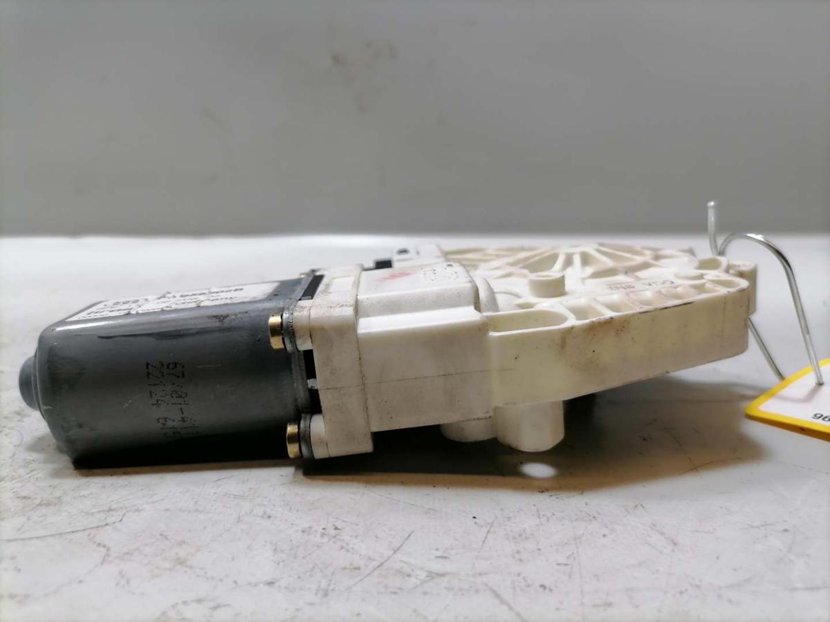 Audi A6 4F original Fensterhebermotor vorn links Bj.2005 Audi A6 4F original Fensterhebermotor vorn links Bj.2005